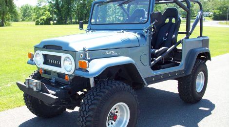 SOLD 1969 FJ40 Custom