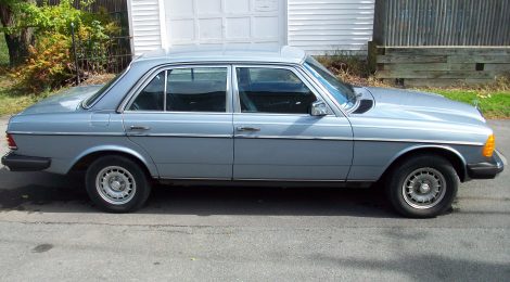 SOLD 1983 Mercedes 300D Turbo Diesel