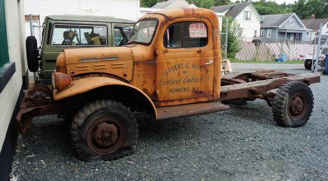 Clean Slate : 1964 Dodge WM300 Power Wagon