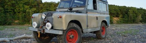 1966 Land Rover Series IIA Restomod : "Jank Rover"